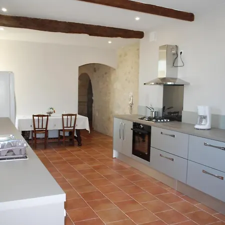 Domaine Du Hiron Hébergement de vacances *