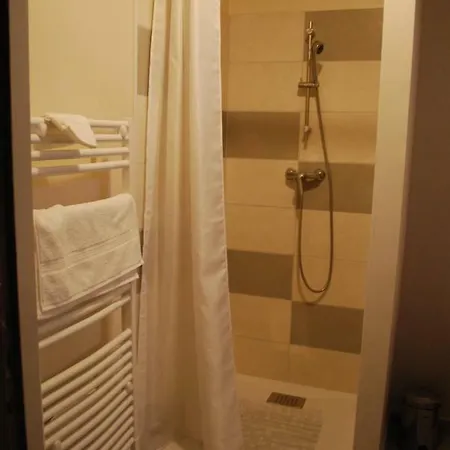 Domaine Du Hiron Ferienhaus